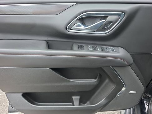 Used 2023 Chevrolet Tahoe RST RWD image 16