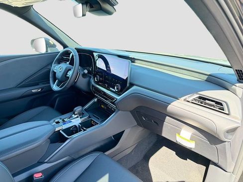 New 2026 Lexus TX 350 AWD image 15
