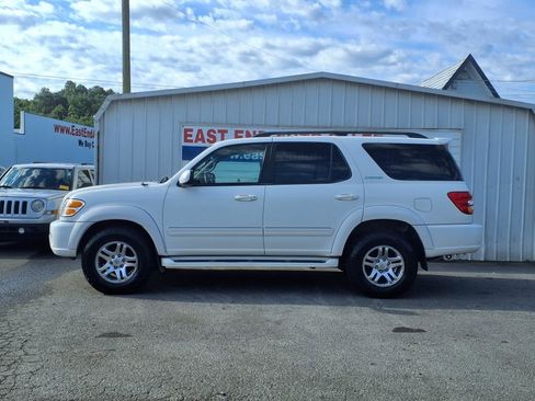 Used 2003 Toyota Sequoia Limited image 2