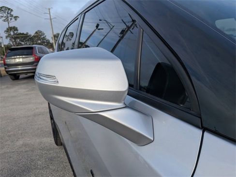 Used 2021 Chevrolet Blazer RS w/ Enhanced Convenience Package image 11