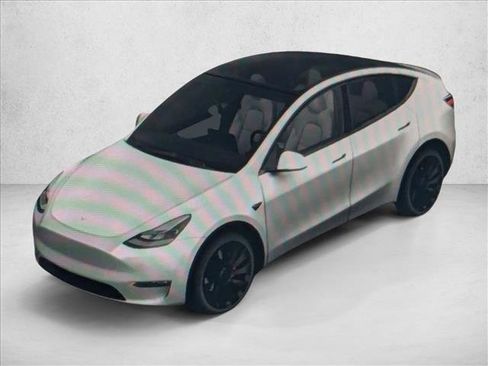 Used 2024 Tesla Model Y Performance AWD/4WD image 11