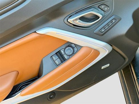 Used 2017 Chevrolet Camaro LT image 12