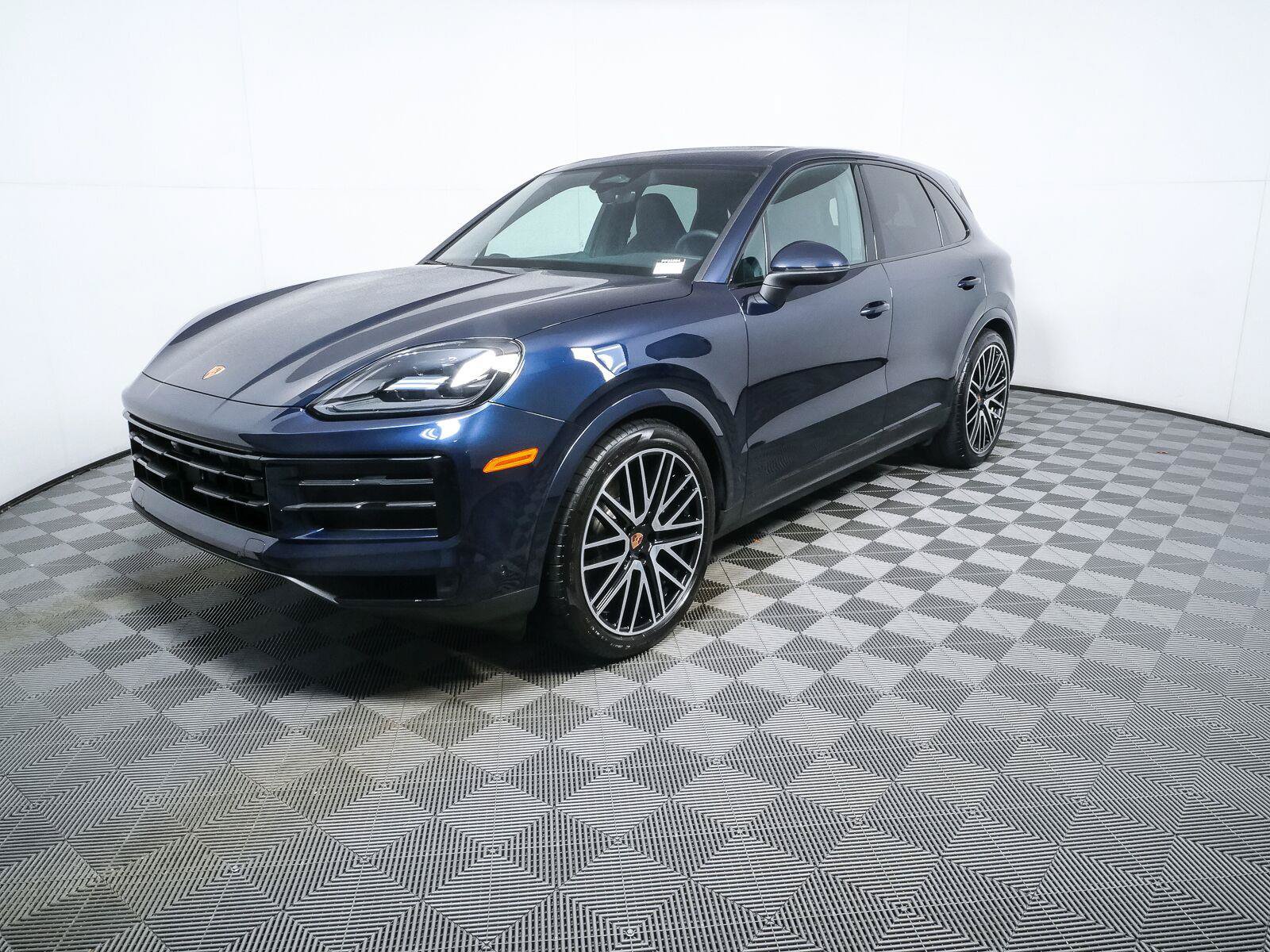 Certified 2026 Porsche Cayenne S AWD/4WD image 1