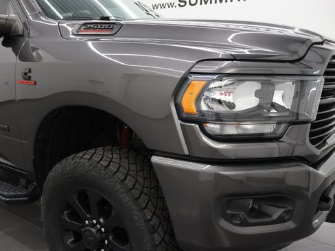 Used 2020 RAM 2500 Big Horn w/ Night Edition AWD/4WD image 28