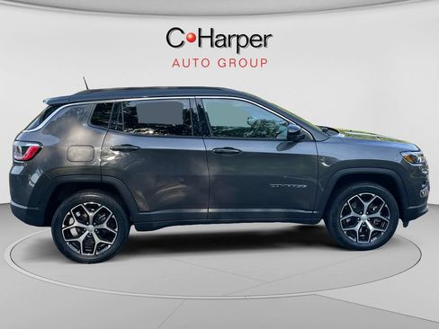 Used 2024 Jeep Compass Limited w/ Sun and Sound Group AWD/4WD image 2