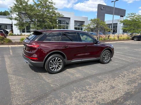 Used 2021 Lincoln Corsair AWD w/ Equipment Group 101A image 26