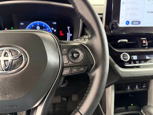 Certified 2024 Toyota Corolla Cross XLE w/ Convenience Package image 23