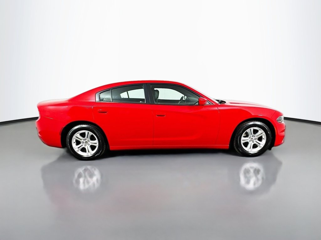 Used 2021 Dodge Charger SXT w/ Leather Interior Group RWD image 6