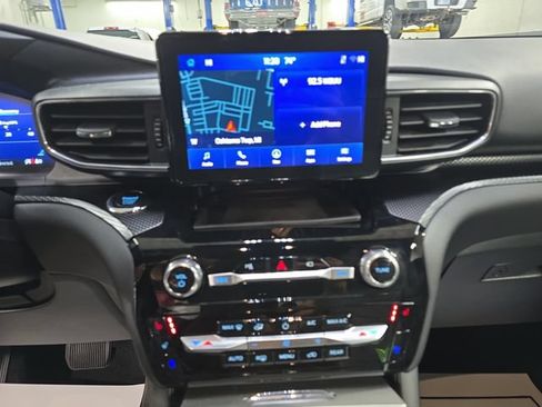 Used 2023 Ford Explorer ST w/ Equipment Group 401A AWD/4WD image 25