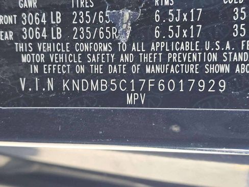 Used 2015 Kia Sedona LX image 12