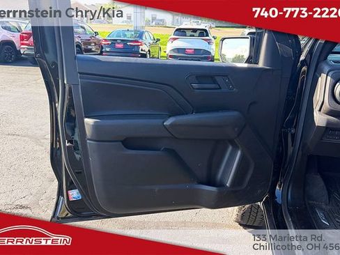 Used 2026 Chevrolet Colorado Trail Boss AWD/4WD image 13
