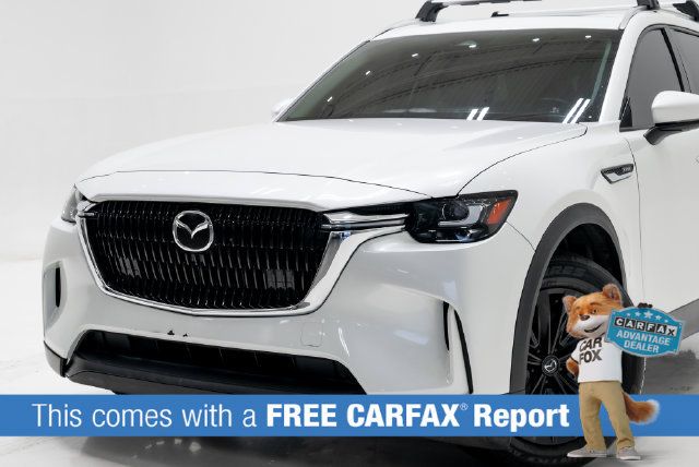Used 2024 MAZDA CX-90 Plug-In Hybrid w/ Preferred AWD/4WD image 2