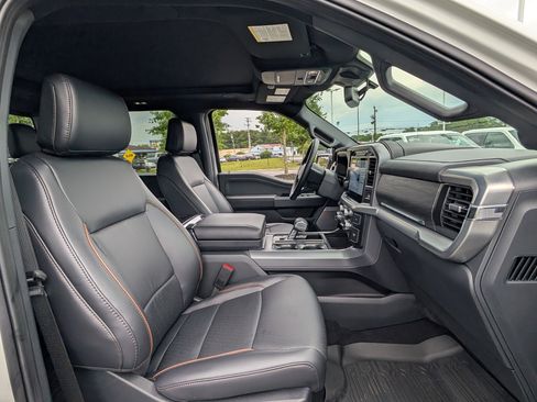 New 2025 Ford F150 Lariat w/ Equipment Group 502A High image 7