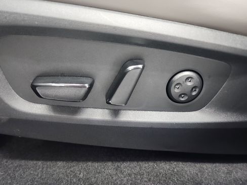 Used 2026 INFINITI QX60 Pure w/ Cargo Package FWD image 28