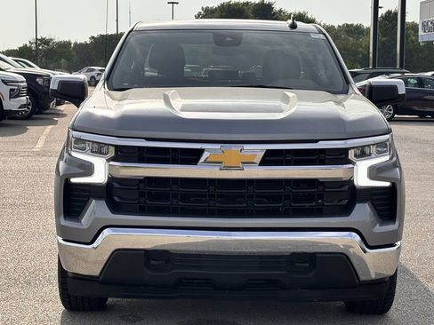 Used 2023 Chevrolet Silverado 1500 LT w/ Protection Package AWD/4WD image 3