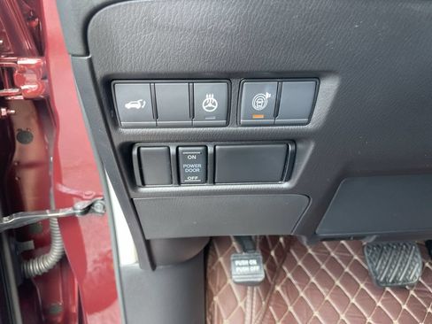 Used 2024 Nissan Armada Platinum w/ Captain's Chairs Package AWD/4WD image 20