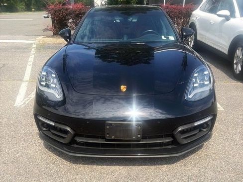 Used 2023 Porsche Panamera 4 Platinum Edition AWD/4WD image 2