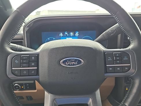 Used 2024 Ford F350 Lariat w/ Lariat Ultimate Package AWD/4WD image 19