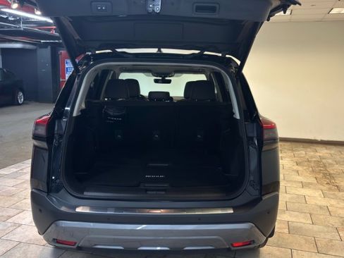 Used 2022 Nissan Rogue SL w/ SL Premium Package image 30