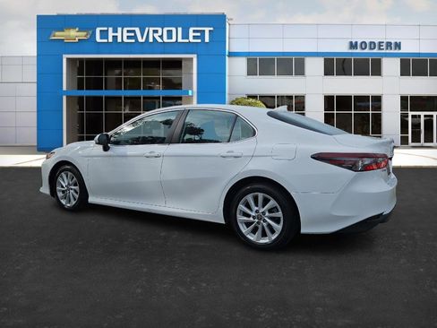 Used 2024 Toyota Camry LE image 3
