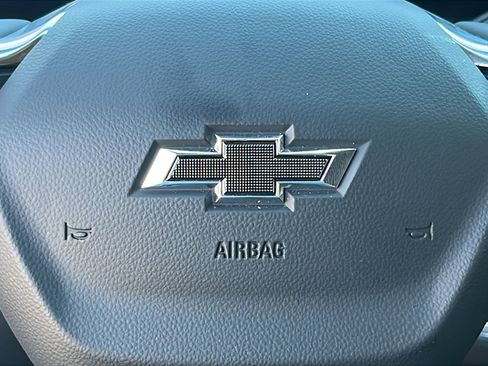 Used 2026 Chevrolet Equinox ACTIV image 17