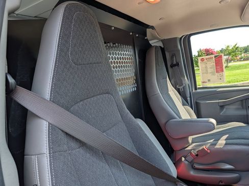 Used 2024 GMC Savana 2500 w/ Driver Convenience Package RWD image 12