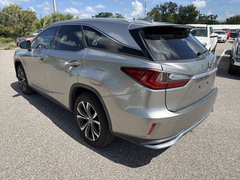 Used 2018 Lexus RX 350L FWD w/ Premium Package image 6