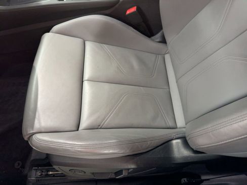 Certified 2025 Audi Q3 2.0T Premium w/ Convenience Package image 13