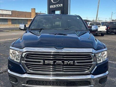 Used 2024 RAM 1500 Laramie AWD/4WD image 6