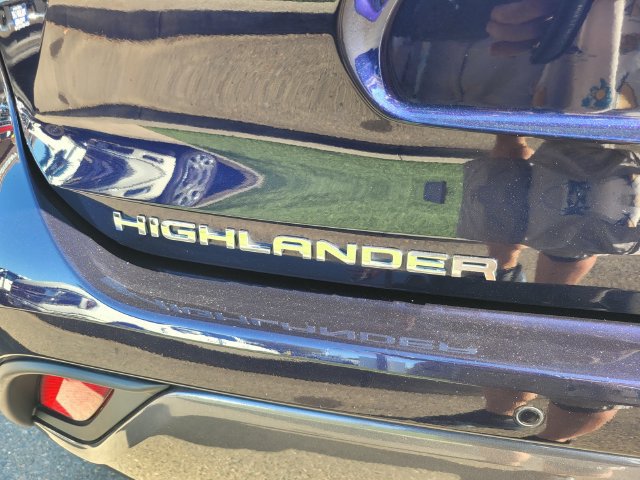 Used 2023 Toyota Highlander Limited AWD/4WD image 7
