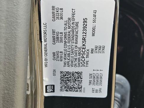 Certified 2024 Chevrolet Colorado LT w/ LT Convenience Package II image 30