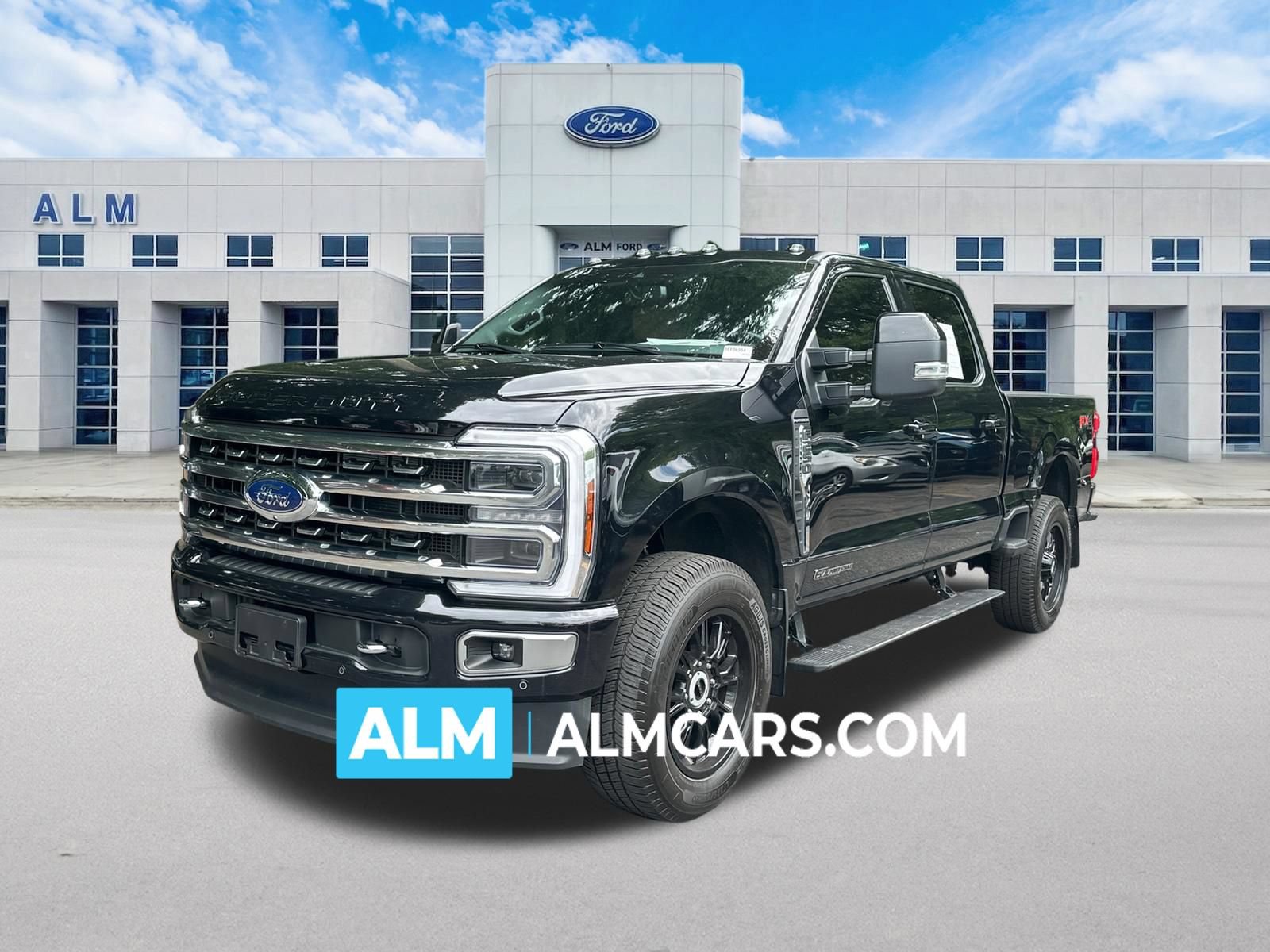 Used 2024 Ford F250 Platinum AWD/4WD image 1