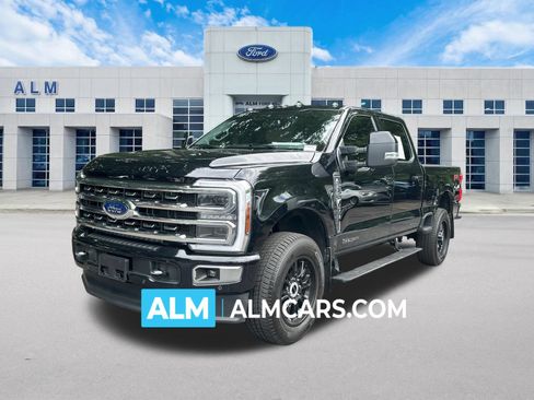 Used 2024 Ford F250 Platinum AWD/4WD image 1