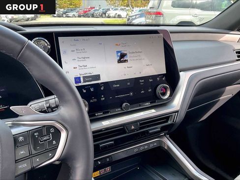 Used 2025 Lexus TX 350 AWD image 5