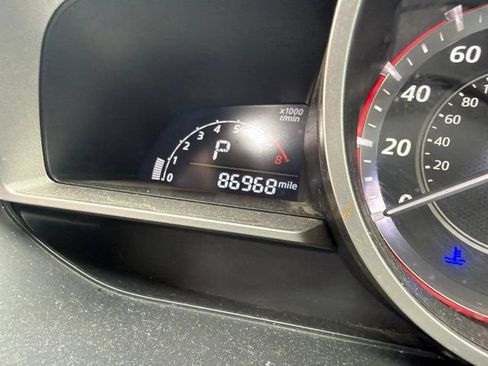 Used 2016 MAZDA MAZDA3 i Touring FWD image 15