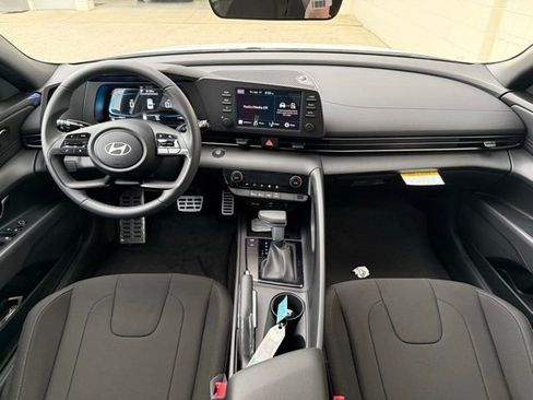 New 2026 Hyundai Elantra Sport FWD image 11