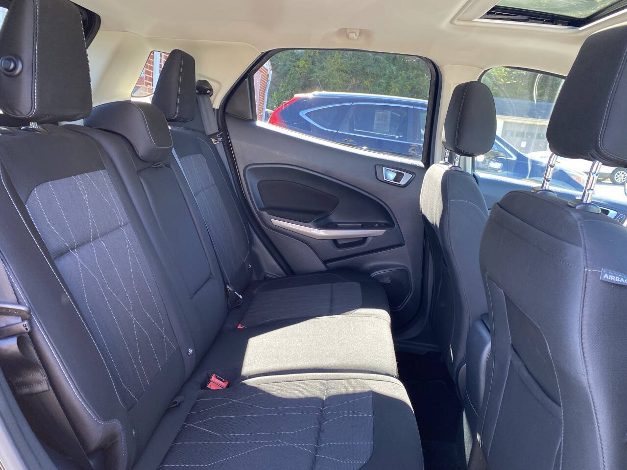 Used 2018 Ford EcoSport SE AWD/4WD image 21