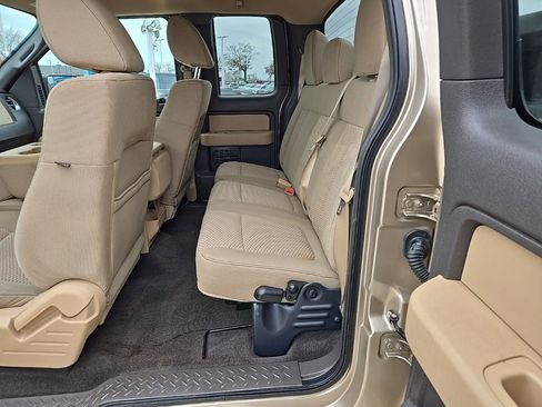 Used 2011 Ford F150 XLT w/ XLT Convenience Pkg image 17
