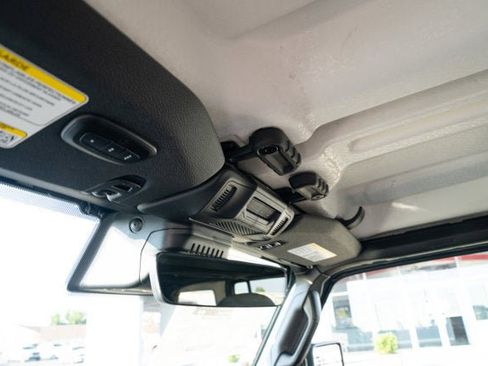 New 2025 Jeep Wrangler Unlimited Rubicon w/ Convenience Group image 16