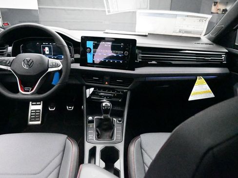 New 2026 Volkswagen Jetta GLI Autobahn FWD image 9