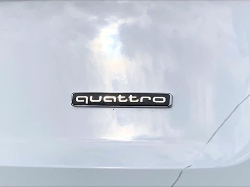 Used 2021 Audi Q7 3.0T Premium w/ Convenience Package image 10