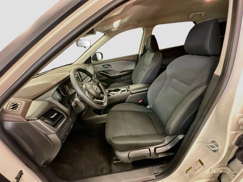 Used 2023 Nissan Rogue S AWD/4WD image 13