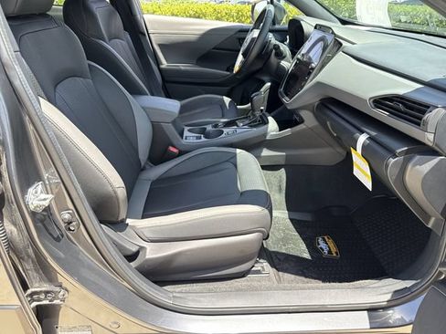 Used 2025 Subaru Crosstrek 2.5i Wilderness w/ Wilderness Package AWD/4WD image 15