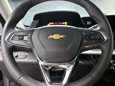 New 2026 Chevrolet Trax LT w/ Driver Confidence Package image 16