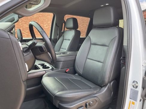Certified 2022 GMC Sierra 2500 SLT w/ SLT Premium Package AWD/4WD image 21