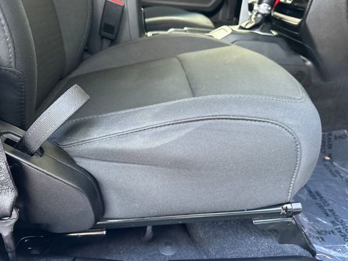 Used 2023 Jeep Wrangler Unlimited w/ Cold Weather Group image 23