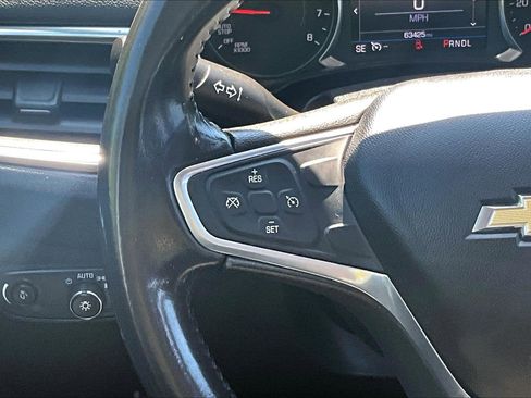 Used 2019 Chevrolet Equinox LT FWD image 20