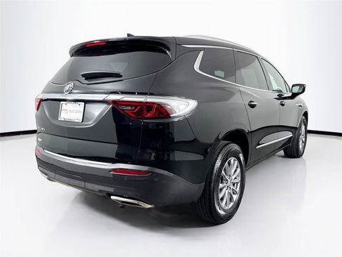 Used 2024 Buick Enclave Essence FWD image 11