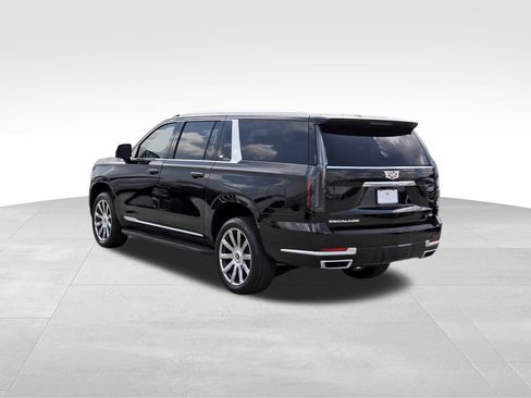New 2026 Cadillac Escalade ESV 2WD image 3