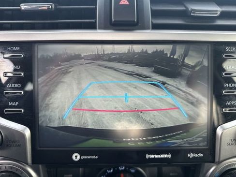 Used 2023 Toyota 4Runner SR5 Premium image 17